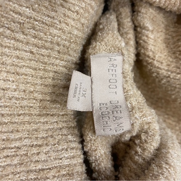 Barefoot Dreams Tan Knit Set. Too and Bottom Matching. Soft! Warm! Travelers BFF - Picture 6 of 7